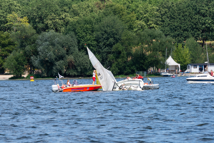 What is the cause of most boating accidents