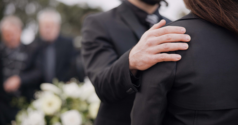 man providing grief support at funeral - What is the average payout in a wrongful death suit?