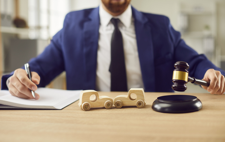 can you fire your car accident lawyer